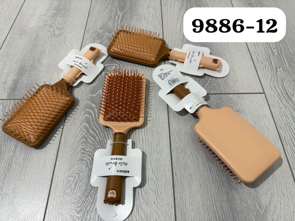 Массажка квадратная пластик. No:9886-12