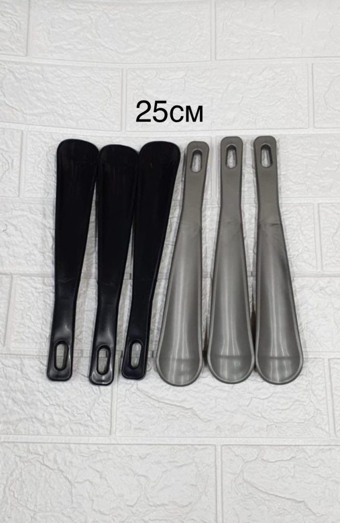 Рожок для обуви плотный пластик очень хорошего качества 25см