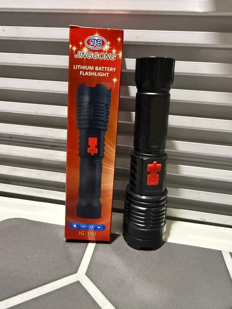 Супер мощный светодиодный тактический фонарик No:190