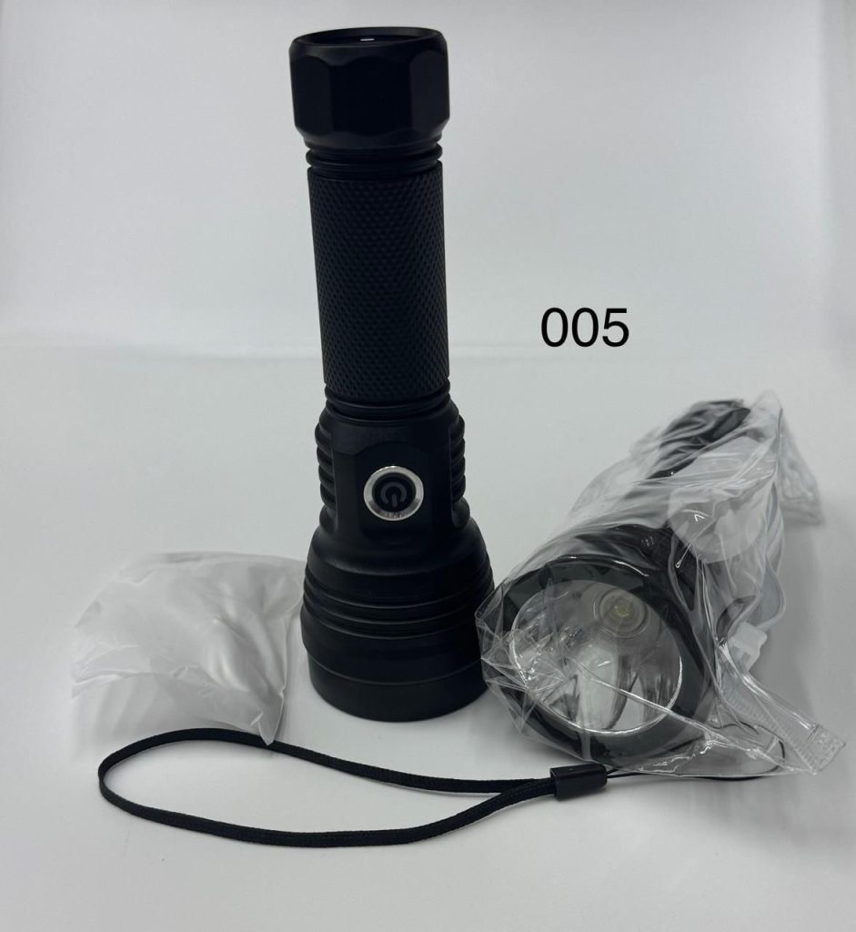 Ручной светодиодный аккумуляторный фонарь + Светильник 005