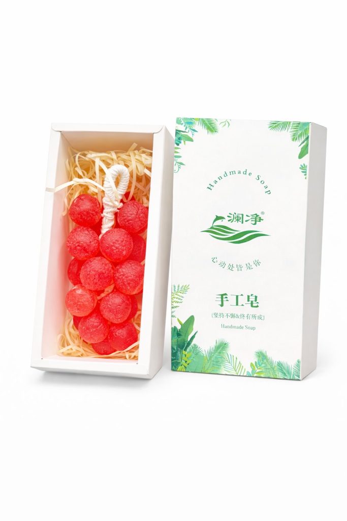 Декоративное натуральное мыло ручной работы Qing Yi. Вишня.